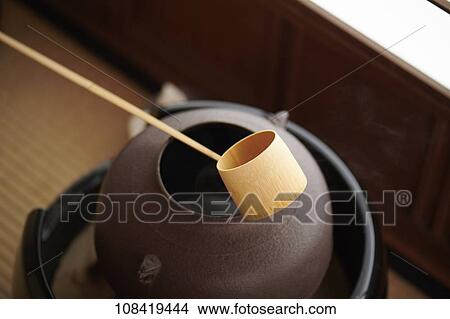 Picture - Japanese traditional tea ceremony. Fotosearch