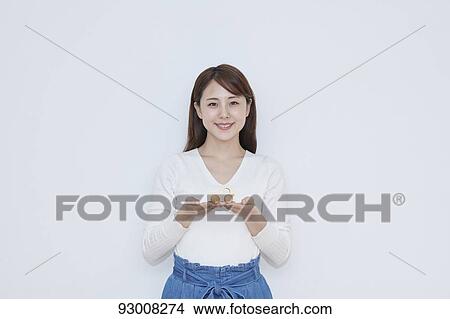 Picture - Japanese woman portrait. Fotosearch