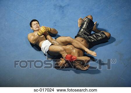 Picture - A locking arm bar. Fotosearch