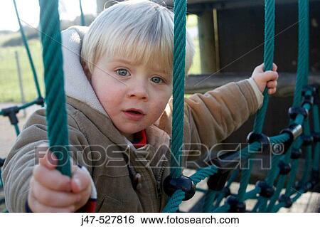 climbing frame for 2 year old