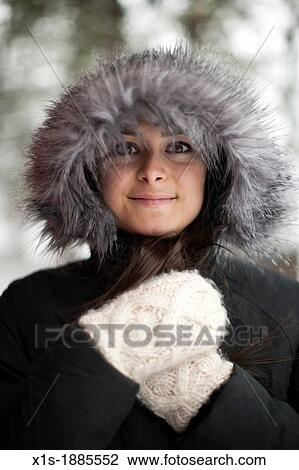 20-something, olive skinned, long hair girl outside in winter View Large Photo Image Stock Image - 20-something, olive skinned, long hair girl outside in winter. Fotosearch