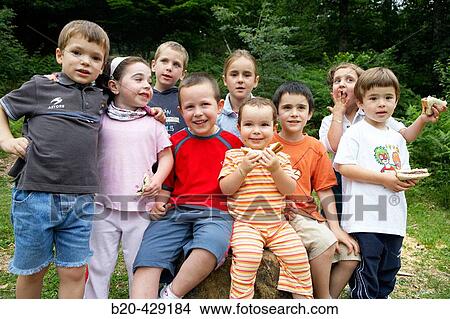5 year old friends, birthday party View Large Photo Image Picture - 5 year old friends, birthday party. Fotosearch