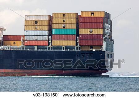 A view of portuary movement and ships at Veracruz, M? xico. View Large Photo Image Stock Image - A view of portuary movement and ships at Veracruz, M? xico.. Fotosearch