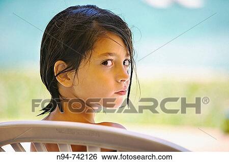 Aitana entre bao y bao durante las vacaciones de Verano. View Large Photo Image Stock Photograph - Aitana entre bao y bao durante las vacaciones de Verano.. Fotosearch