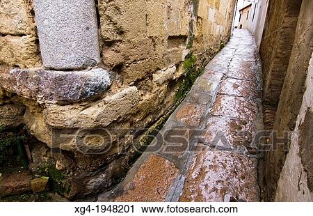Stock Image - Alleys in the Jewish Quarter - Cordoba - Andalucia - Spain - Europe.. Fotosearch