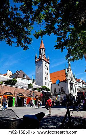 Altes Rathaus and Viktualienmarkt market, Munich, Germany View Large Photo Image Stock Photography - Altes Rathaus and Viktualienmarkt market, Munich, Germany. Fotosearch