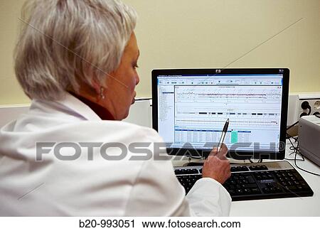 Analysis of 105 000 pieces of human DNA, prenatal diagnosis using Array CGH (Comparative Genomic Hybridization), Cytogenetics. Hospital Policlinica Gipuzkoa, San Sebastian, Donostia, Euskadi, Spain View Large Photo Image Stock Image - Analysis of 105 000 pieces of human DNA, prenatal diagnosis using Array CGH (Comparative Genomic Hybridization), Cytogenetics. Hospital Policlinica Gipuzkoa, San Sebastian, Donostia, Euskadi, Spain. Fotosearch