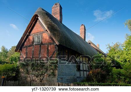 Stock Photo - Anne Hathaway's cottage home, wife of William Shakespeare, in Stratford upon Avon Warwickshire UK. Fotosearch