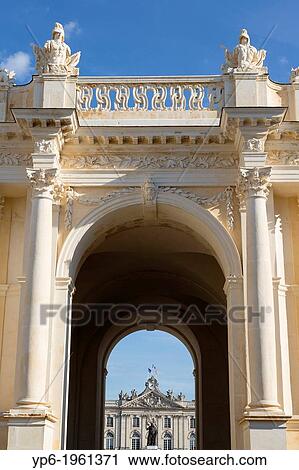 Arc de Triomphe and town hall, Nancy, Meurthe-et-Moselle, France. View Large Photo Image Stock Image - Arc de Triomphe and town hall, Nancy, Meurthe-et-Moselle, France.. Fotosearch