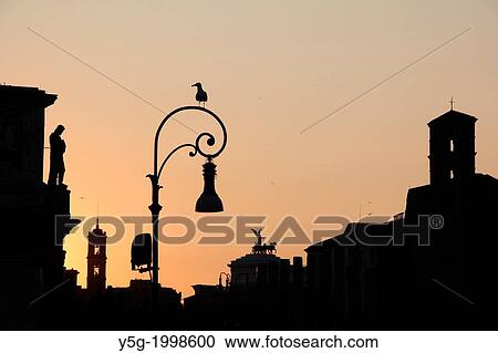 arch of constantine in rome italy. View Large Photo Image Stock Image - arch of constantine in rome italy.. Fotosearch
