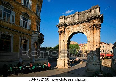 Stock Image - Arch of the Sergii ancient Roman triumphal arch, Pula. Istrian peninsula, Croatia. Fotosearch
