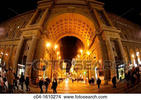 Picture - Arch, Republic Square, Florence, Tuscany, Italy. Fotosearch