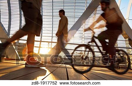 Arganzuela Bridge by Dominique Perrault, Madrid, Spain View Large Photo Image Stock Image - Arganzuela Bridge by Dominique Perrault, Madrid, Spain. Fotosearch