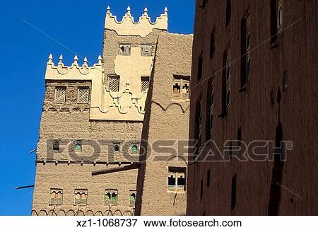 Stock Photo - Asia, Yemen, Wadi Hadramaut, Shibam, called the oldest skyscraper city in the world or the Manhattan of the desert, is now a UNESCO World Heritage Site, view. Fotosearch