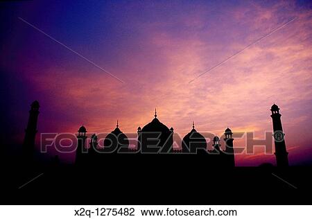 At sunset, a silhouette of the Badshahi Mosque in Lahore Pakistan View Large Photo Image Stock Image - At sunset, a silhouette of the Badshahi Mosque in Lahore Pakistan. Fotosearch