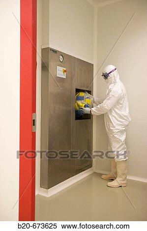 Stock Photography - Autoclave, Laboratory of Bio-Safety Level P3, Departamento de Producci? n y Sanidad Animal, Neiker Tecnalia, Instituto de Investigaci? n y Desarrollo Agrario, Ganadero, Forestal y del Medio Natural, Derio, Bizkaia, Euskadi, Spain. Fotosearch