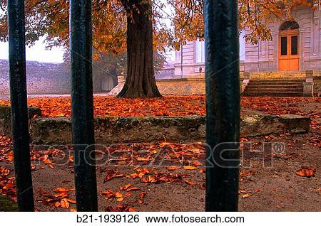 Autumn at Villefranche de Lonchat, Dordogne, Aquitaine, France View Large Photo Image Stock Photograph - Autumn at Villefranche de Lonchat, Dordogne, Aquitaine, France. Fotosearch