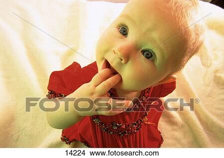 Picture - Baby. Fotosearch
