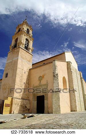 Baena (C? rdoba). Espaa. Iglesia de Santa Mar? a la Mayor en el casco hist? rico del pueblo cordob's de Baena View Large Photo Image Stock Photo - Baena (C? rdoba). Espaa. Iglesia de Santa Mar? a la Mayor en el casco hist? rico del pueblo cordob's de Baena. Fotosearch