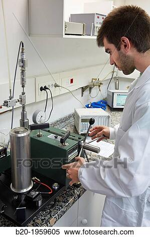 Balance Manometric calibration of pressure transmitters. Mechanical Metrology. Technological Services to Industry. Tecnalia Research & Innovation, Zamudio, Bizkaia, Basque Country, Spain. View Large Photo Image Stock Photography - Balance Manometric calibration of pressure transmitters. Mechanical Metrology. Technological Services to Industry. Tecnalia Research & Innovation, Zamudio, Bizkaia, Basque Country, Spain.. Fotosearch
