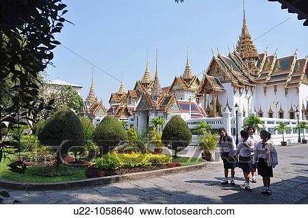 Stock Image - Bangkok (Thailand): inner garden by the Royal Palace compound. Fotosearch