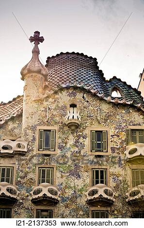 Batll? House by Antoni Gaud? architect 1904-1906. Barcelona, Catalonia, Spain. View Large Photo Image Stock Image - Batll? House by Antoni Gaud? architect 1904-1906. Barcelona, Catalonia, Spain.. Fotosearch