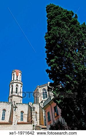 bell tower church of Sant Pere, gothic, Figueres, Catalonia, Spain. View Large Photo Image Stock Image - bell tower church of Sant Pere, gothic, Figueres, Catalonia, Spain.. Fotosearch