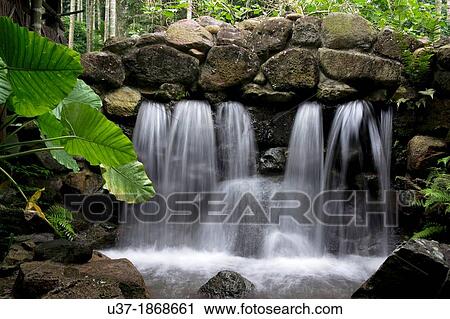 Stock Image - Bing Lang Gu, Hainan Island, China.. Fotosearch