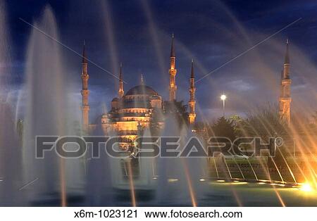 Stock Image - Blue Mosque or Sultan Ahmed Mosque Turkish: Sultanahmet Camii Exterior view at sunset Istanbul, Turkey. Fotosearch