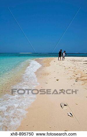 Stock Image - Bolanos Caye, Cochinos Cays, Bay Islands, Honduras. Fotosearch