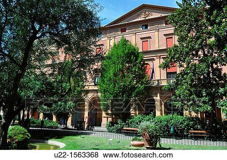 Bologna (Italy): Piazza Cavour, with the Banca dItalia Palace View Large Photo Image Stock Photo - Bologna (Italy): Piazza Cavour, with the Banca dItalia Palace. Fotosearch