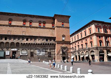 Bologna (Italy): Piazza del Nettuno, at the corner of via Rizzoli/via Ugo Bassi and via dellIndipendenza View Large Photo Image Stock Image - Bologna (Italy): Piazza del Nettuno, at the corner of via Rizzoli/via Ugo Bassi and via dellIndipendenza. Fotosearch