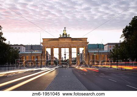 Brandenburg gate, Strasse des 17 Juni, Berlin View Large Photo Image Stock Photography - Brandenburg gate, Strasse des 17 Juni, Berlin. Fotosearch