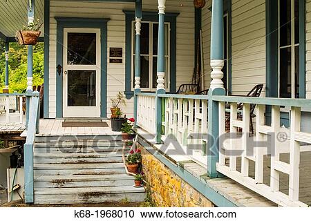 Stock Image - Breezy Bay Bed and Breakfast, a house built in 1892, on Saturna Island, Gulf Islands, BC, Canada.. Fotosearch