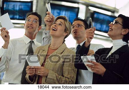 Picture - Brokers. Fotosearch