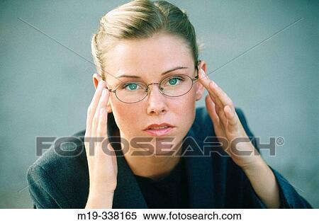 Stock Photography - buisness woman. Fotosearch
