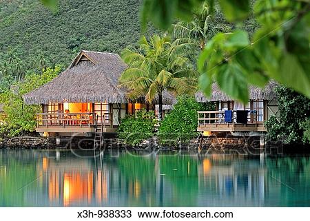 bungalows sur pilotis, hotel Sheraton Moorea, ile Moorea, iles de la Societe, archipel de la Polynesie francaise, ocean pacifique sud View Large Photo Image Stock Image - bungalows sur pilotis, hotel Sheraton Moorea, ile Moorea, iles de la Societe, archipel de la Polynesie francaise, ocean pacifique sud. Fotosearch