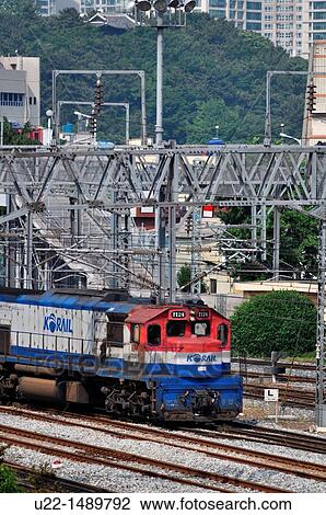 Busan (South Korea): trains tracks in Nam-gu neighborhood View Large Photo Image Stock Image - Busan (South Korea): trains tracks in Nam-gu neighborhood. Fotosearch