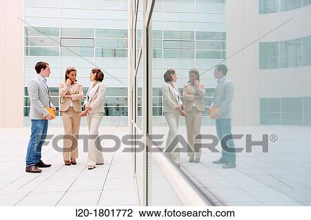 Stock Image - Business people. Fotosearch