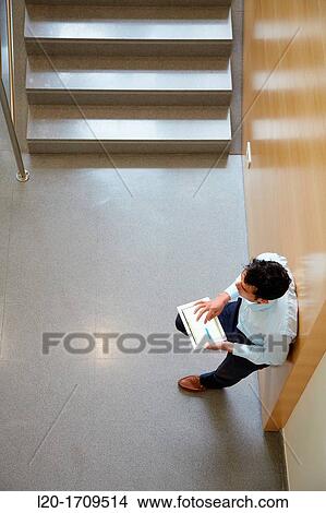 Picture - Businessman. Fotosearch