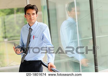 Picture - Businessman. Fotosearch