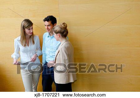 Stock Image - Businesspeople. Fotosearch