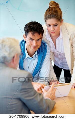 Stock Photograph - Businesspeople. Fotosearch