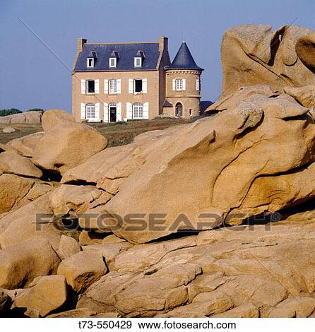 Stock Photo - C? te de Granit Rose, Britanny. France.. Fotosearch