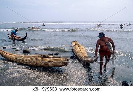 Caballitos de Totora. Trujillo. Peru View Large Photo Image Stock Image - Caballitos de Totora. Trujillo. Peru. Fotosearch