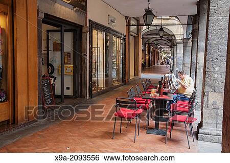 Cafe Tables in Arcade of Borgo Stretto Street, Pisa, Italy. View Large Photo Image Stock Photograph - Cafe Tables in Arcade of Borgo Stretto Street, Pisa, Italy.. Fotosearch