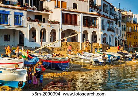 Picture - Calella de Palafrugell, Palafrugell. Costa Brava, Gerona. Catalonia, Spain, Europe.. Fotosearch