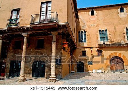 Cambrer House, gothic mansion, Tarragona, Catalonia, Spain View Large Photo Image Stock Photography - Cambrer House, gothic mansion, Tarragona, Catalonia, Spain. Fotosearch