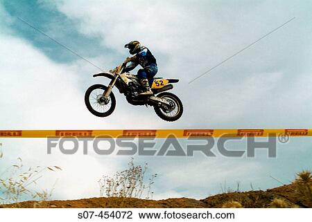 Campeonato de Motocross de Castilla La Mancha en categor? a Juvenil y Veteranos. Realizado el 12 de Octubre del 2004 en la localidad de La Solana, Ciudad Real, Castilla La Mancha, Espaa. // Motocross championship, Spain View Large Photo Image Stock Image - Campeonato de Motocross de Castilla La Mancha en categor? a Juvenil y Veteranos. Realizado el 12 de Octubre del 2004 en la localidad de La Solana, Ciudad Real, Castilla La Mancha, Espaa. // Motocross championship, Spain. Fotosearch