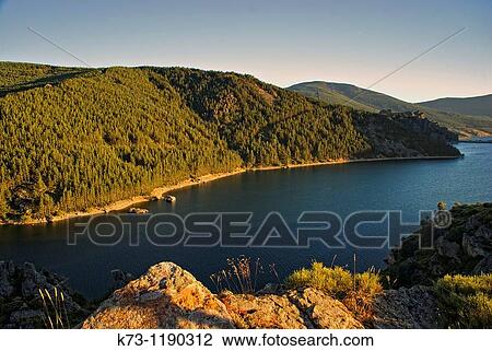 Camporredondo Reservoir. Alba de los Cardaos. Fuentes Carrionas y Fuente-Cobre Montaa Palentina Natural Park. Palencia Province. Castilla y Leon. Spain. View Large Photo Image Stock Image - Camporredondo Reservoir. Alba de los Cardaos. Fuentes Carrionas y Fuente-Cobre Montaa Palentina Natural Park. Palencia Province. Castilla y Leon. Spain.. Fotosearch
